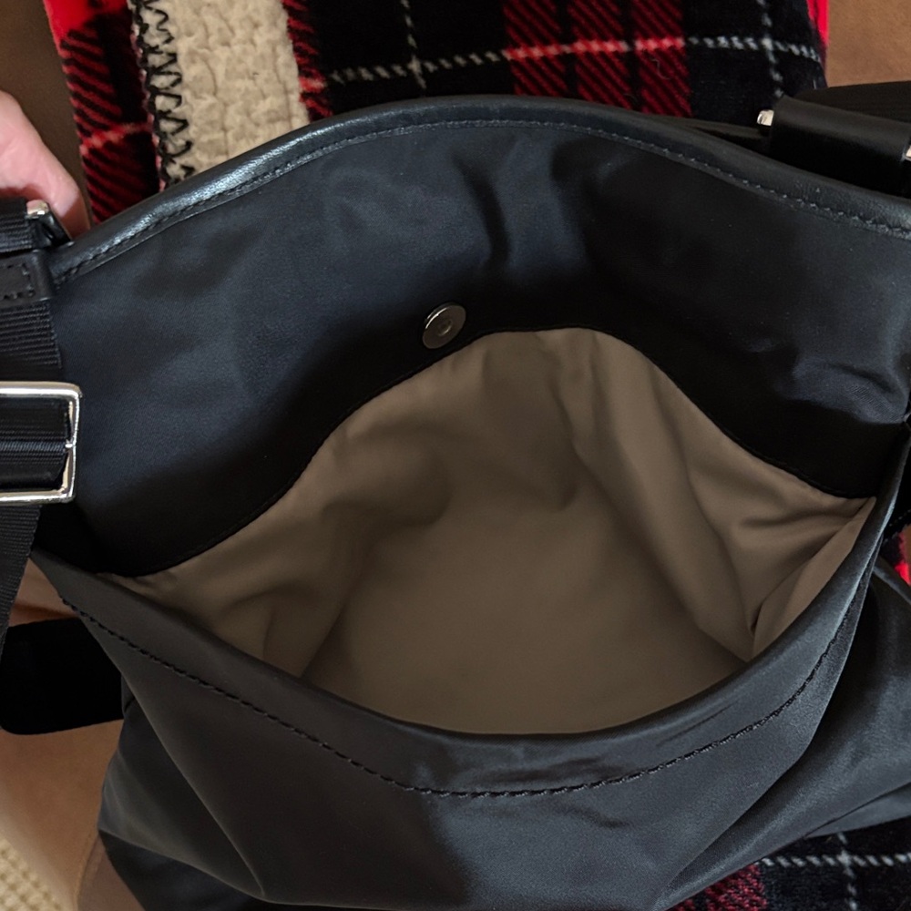 TUMI Black Messenger Bag for Women - Picture 8 of 10